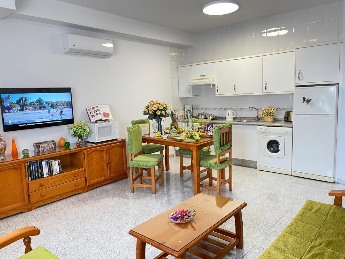 Emycanarias Holiday Homes Vecindario Vecindario  Bagian luar foto