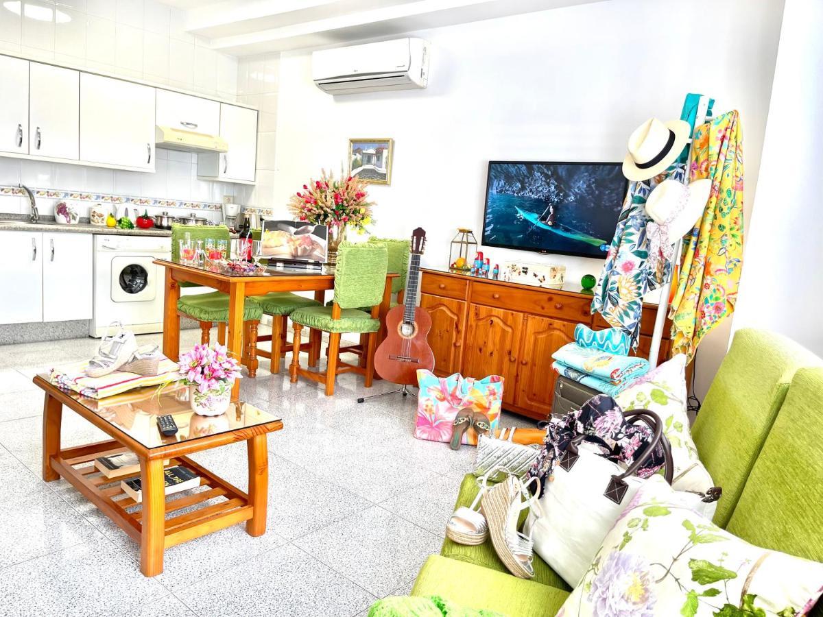 Emycanarias Holiday Homes Vecindario Vecindario  Bagian luar foto