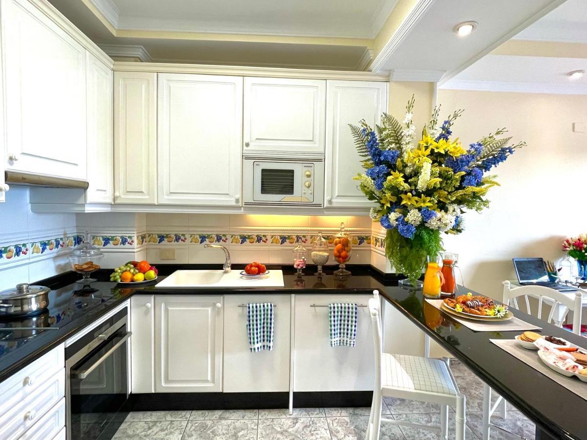 Emycanarias Holiday Homes Vecindario Vecindario  Bagian luar foto