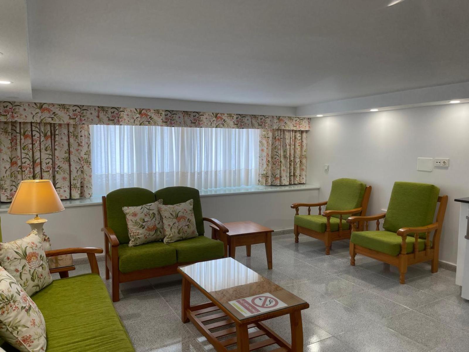 Emycanarias Holiday Homes Vecindario Vecindario  Bagian luar foto