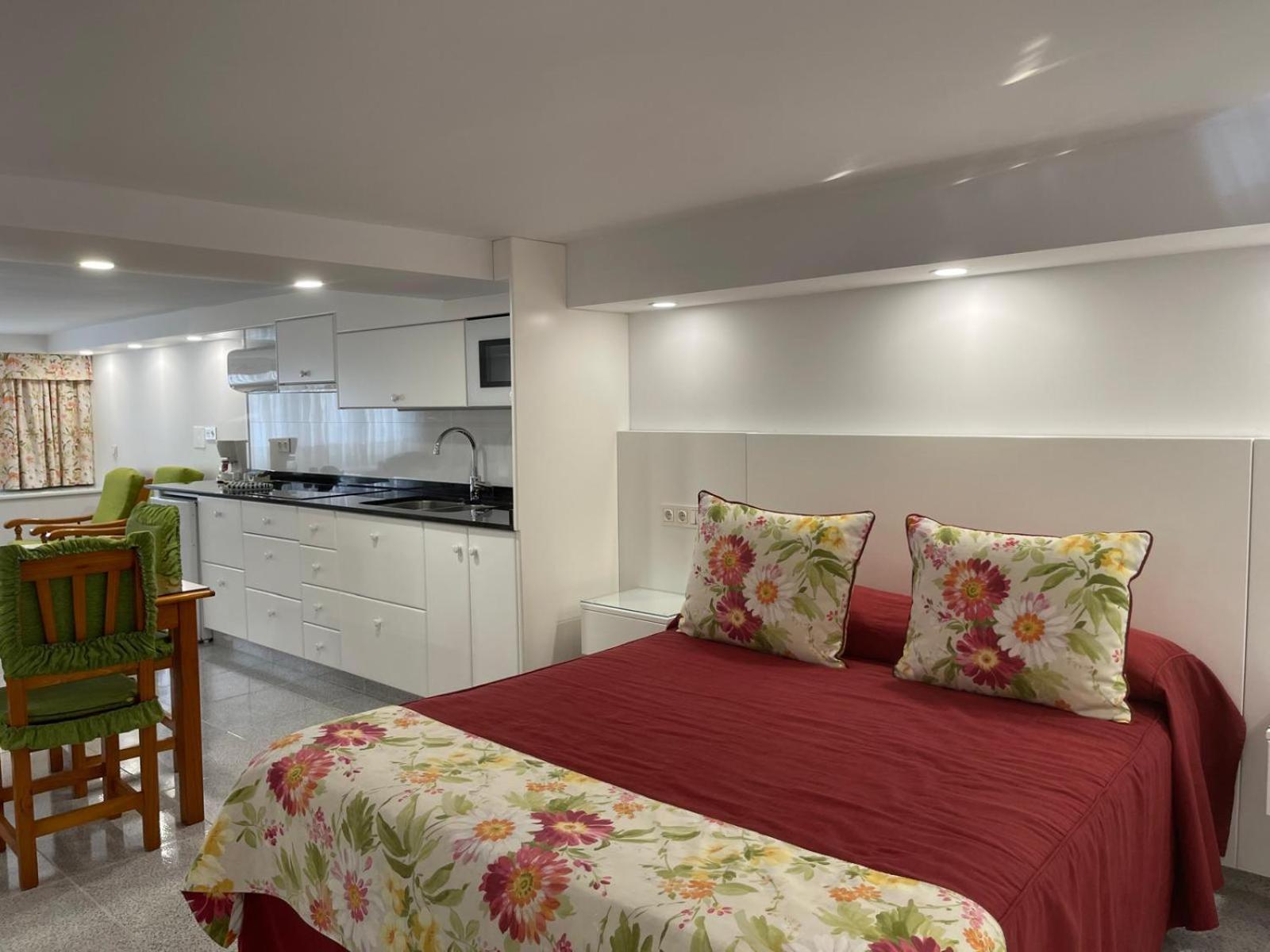 Emycanarias Holiday Homes Vecindario Vecindario  Bagian luar foto